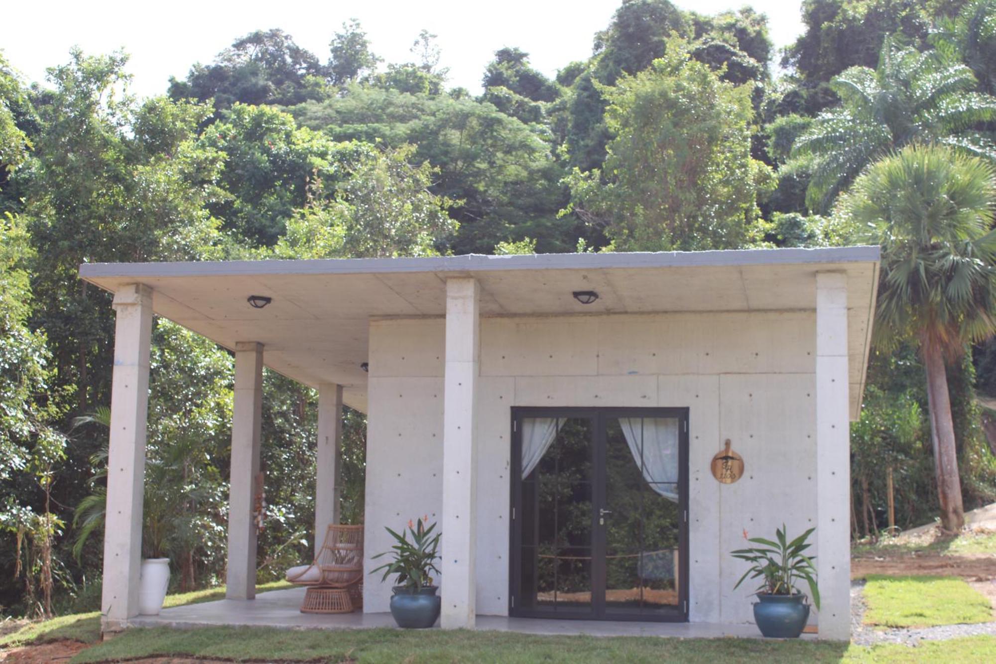 The Serene House Bed & Breakfast ルキリョ エクステリア 写真