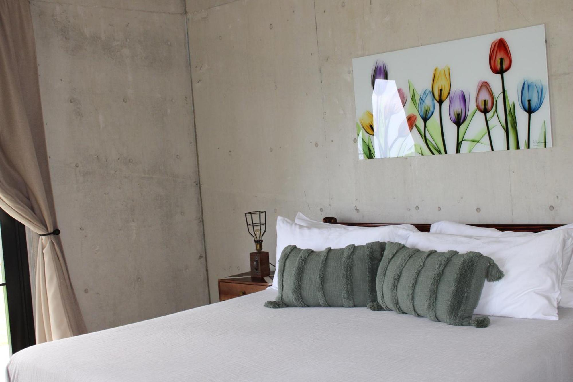 The Serene House Bed & Breakfast ルキリョ エクステリア 写真